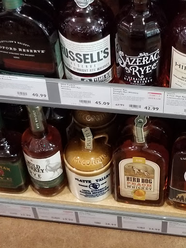 Wine Store «BevMo!», reviews and photos, 2418 W Kettleman Ln, Lodi, CA 95242, USA