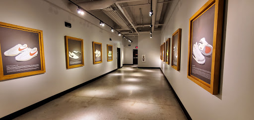 Clothing Store «Nike Portland», reviews and photos, 638 SW 5th Ave, Portland, OR 97201, USA