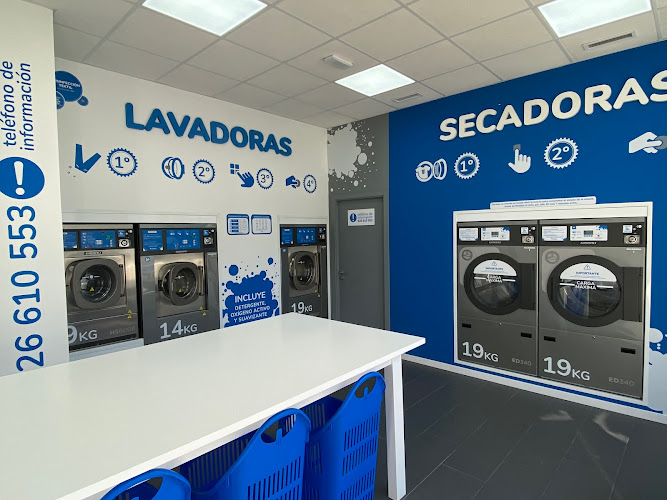Lavandería Autoservicio Lavalux Pontevedra - Campolongo en Pontevedra