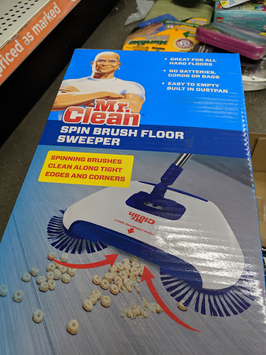 Discount Store «Dollar General», reviews and photos, 301 W Naranjo Blvd, Woodlake, CA 93286, USA