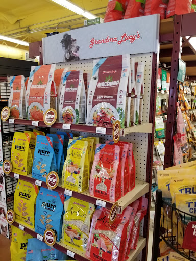 Pet Supply Store «Centinela Feed & Pet Supplies», reviews and photos, 2320 Harbor Blvd, Costa Mesa, CA 92626, USA