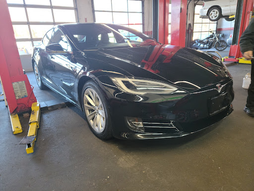 Auto Repair Shop «17th Street Automotive», reviews and photos, 312 Virginia Beach Blvd, Virginia Beach, VA 23451, USA