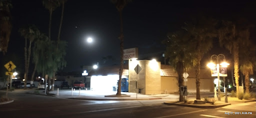 Liquor Store «La Quinta Liquor», reviews and photos, 78025 Avenida La Fonda, La Quinta, CA 92253, USA