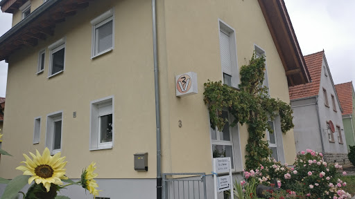 Dr.med.vet. Jörg Becker veterinarian unter Sinsheim, Baden Württemberg
