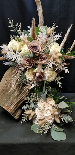 Florist «Apple Blossoms Floral Designs», reviews and photos, 3625 W Kennedy Blvd, Tampa, FL 33609, USA