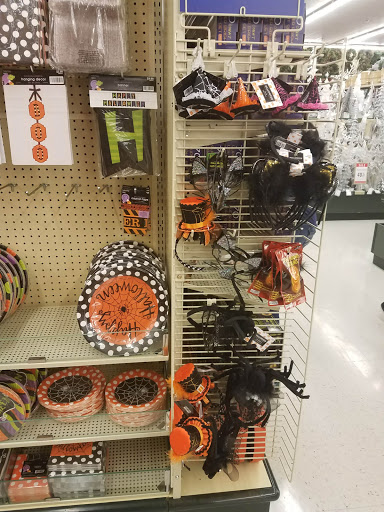Craft Store «Hobby Lobby», reviews and photos, 1404 Old Aberdeen Rd #41, Columbus, MS 39705, USA