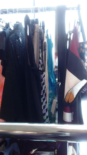 Clothing Store «K&G Fashion Superstore», reviews and photos, 3001 W Cheltenham Ave, Wyncote, PA 19095, USA