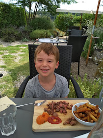 Plats et boissons du Restaurant Jardin Méditerranéen (piscine naturelle, grillades & salades) à Grignan - n°4