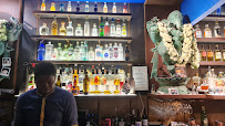 Atmosphère du Restaurant indien moderne BaraNaan Street Food & Cocktail Bar à Paris - n°18