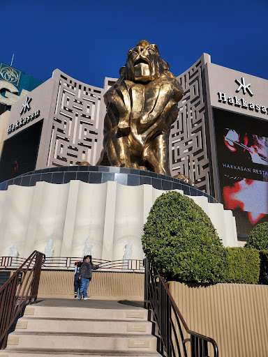 Shopping Mall «Showcase Mall», reviews and photos, 3785 Las Vegas Blvd S, Las Vegas, NV 89109, USA