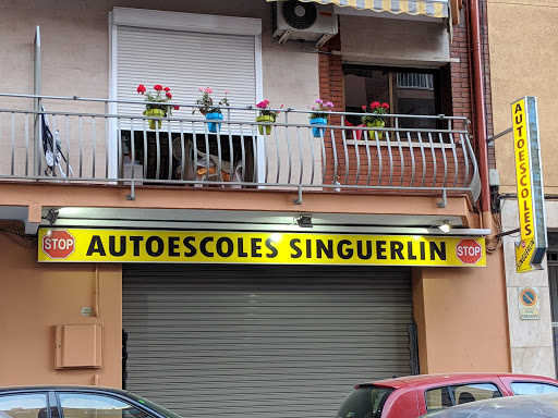 Autoescola Singuerlin en Barcelona provincia Barcelona