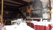 Atmosphère du Restaurant La Vieille Auberge à Cassis - n°15