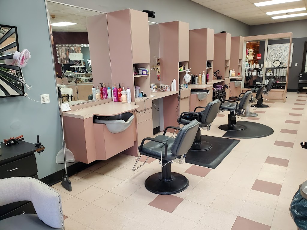 Beleza Brasileira Hair Studio 02155