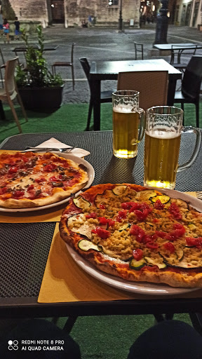 Risto-pub Pizzeria Squaqua 2.0 in Cagli, Provincia di Pesaro e Urbino