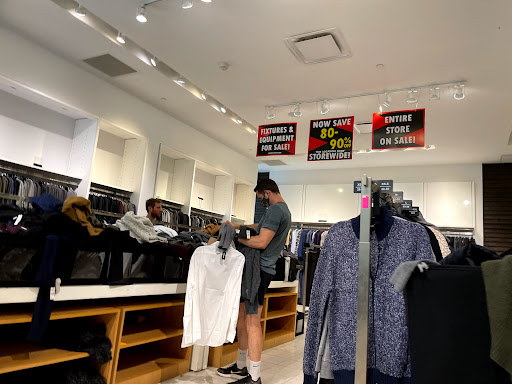 Clothing Store «Express», reviews and photos, 1625 Chestnut St, Philadelphia, PA 19103, USA