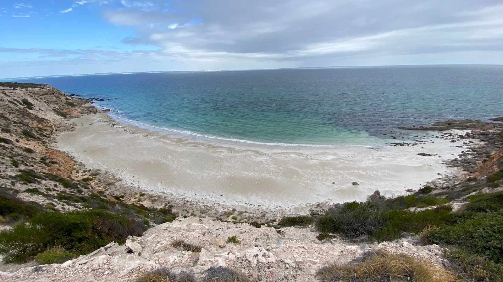 Foto van Gallipoli Beach met turquoise puur water oppervlakte