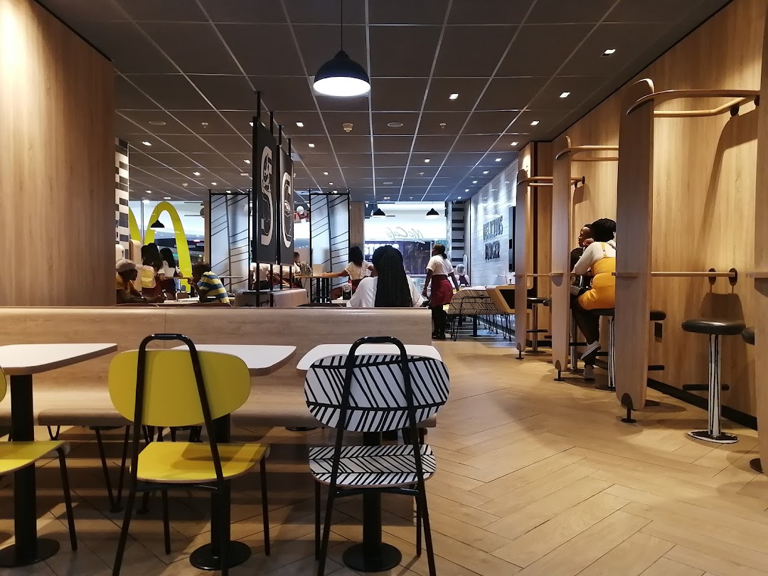 McDonalds Galleria Mall - Amanzimtoti