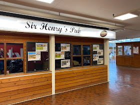 Sir Henry's Pub