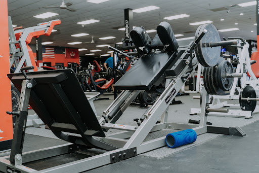 Gym «BrickHaus Fitness Gym Open 24 Hours», reviews and photos, 266 E Geneva Rd, Wheaton, IL 60187, USA