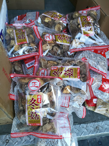 Supermarket «Megamart Supermarket», reviews and photos, 11790 Parklawn Dr, Rockville, MD 20852, USA