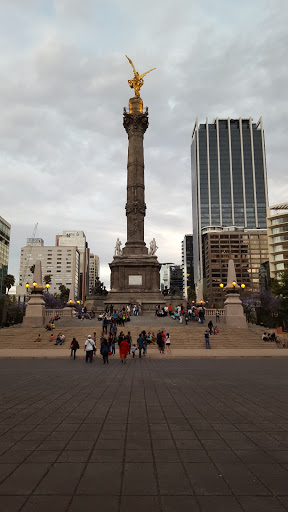 Emptying of flats Mexico City