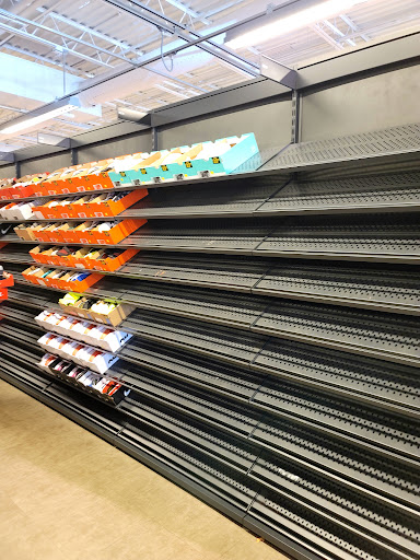 Clothing Store «Nike Clearance Store», reviews and photos, 5209 International Dr, Orlando, FL 32819, USA