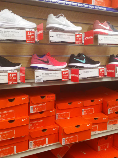 Sporting Goods Store «Academy Sports + Outdoors», reviews and photos, 8675 Concord Mills Boulevard, Concord, NC 28027, USA