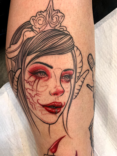 Tattoo Shop «Seventh Veil Tattoo», reviews and photos, 762 Broadway, Tacoma, WA 98402, USA