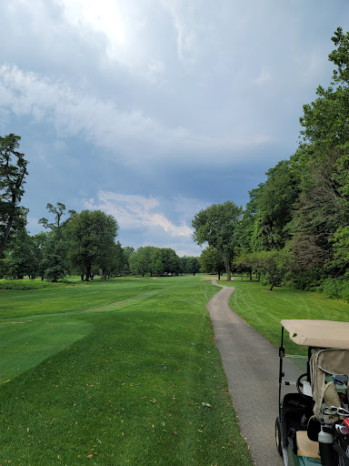 Golf Course «Madison Country Club», reviews and photos, 6130 Chapel Rd, Madison, OH 44057, USA