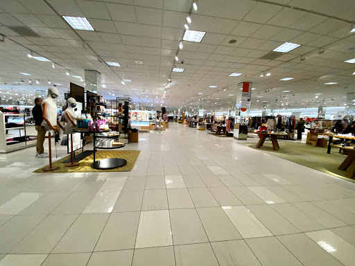 Department Store «Nordstrom Westfarms», reviews and photos, 600 W Farms Mall, Farmington, CT 06032, USA