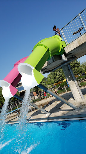 Water Park «Seascape Family Aquatic Center», reviews and photos, 1300 Moon Lake Blvd, Hoffman Estates, IL 60169, USA