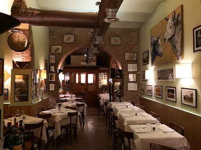 La Taverna dei Fori Imperiali - Via della Madonna dei Monti, 9, 00184 Roma RM, Italy
