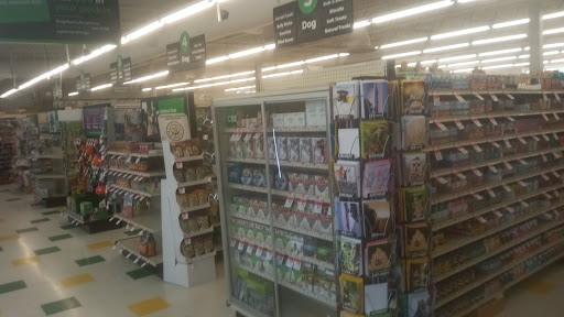 Pet Supply Store «Pet Supplies Plus», reviews and photos, 1240 Seminole Trail, Charlottesville, VA 22901, USA