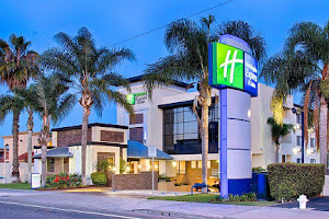 Holiday Inn Express & Suites Costa Mesa, an IHG Hotel