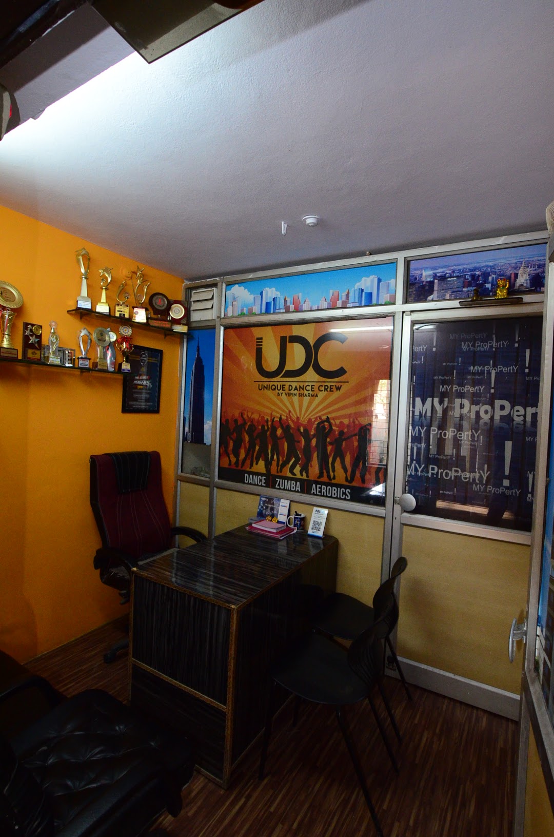 Unique Dance Crew