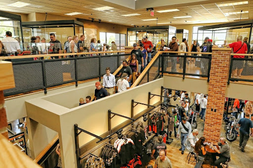 Harley-Davidson Dealer «Mathews Harley-Davidson», reviews and photos, 548 N Blackstone Ave, Fresno, CA 93701, USA