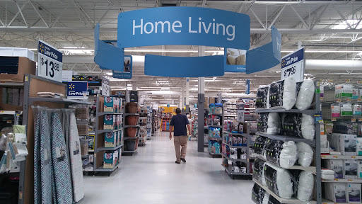 Department Store «Walmart Supercenter», reviews and photos, 3003 N Highway 61, Muscatine, IA 52761, USA