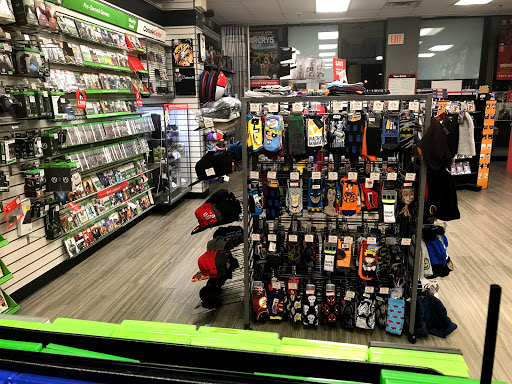 Video Game Store «GameStop», reviews and photos, 650 W Lancaster Ave, Wayne, PA 19087, USA