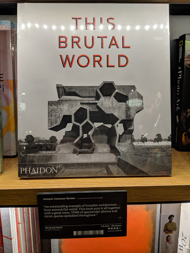 Book Store «Amazon Books», reviews and photos, 3441 N Southport Ave, Chicago, IL 60657, USA