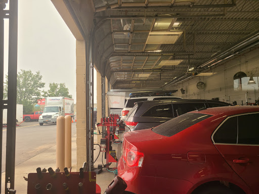 Tire Shop «Discount Tire Store - Layton, UT», reviews and photos, 881 W Hill Field Rd, Layton, UT 84041, USA