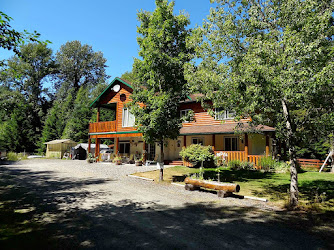 Deep Creek Lodge