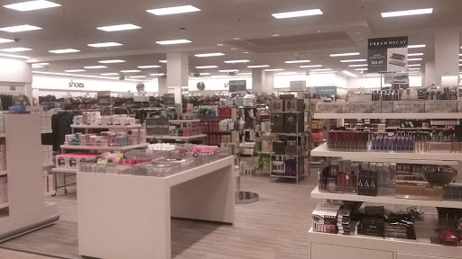 Shopping Mall «Oakway Center», reviews and photos, 2350 Oakmont Way #204, Eugene, OR 97401, USA