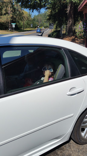 Grocery Store «Redland Store», reviews and photos, 18151 S Redland Rd, Oregon City, OR 97045, USA