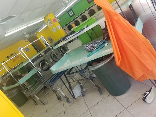 Dry Cleaner «Fabulous Coin Laundry & Dry Cleaners», reviews and photos, 2200 NE 21st St, Fort Lauderdale, FL 33305, USA