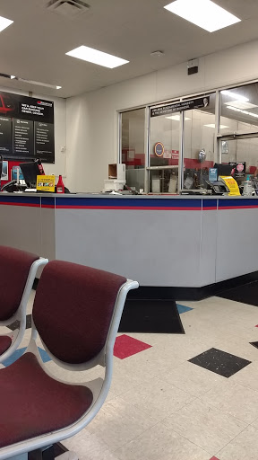 Tire Shop «Firestone Complete Auto Care», reviews and photos, 940 Wabash Ave, Terre Haute, IN 47807, USA