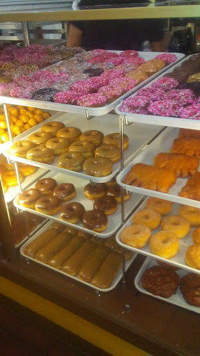 Donut Shop «Jelly Donut», reviews and photos, 1750 S Virginia St, Reno, NV 89502, USA