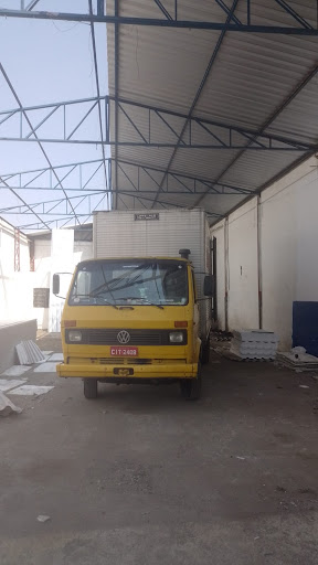 Logo da empresa - Ribeiro mudanças e carretos