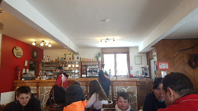 Le YÉTI - Location de Ski / Snack Bar à Boutx le Mourtis