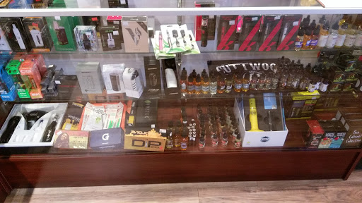 Tobacco Shop «Kushionz Smoke Shop», reviews and photos, 435 South State Road 7, Hollywood, FL 33023, USA