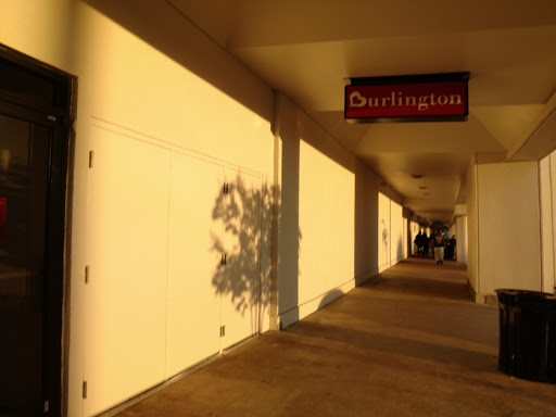 Shopping Mall «One Hundred Oaks Mall», reviews and photos, 719 Thompson Ln, Nashville, TN 37204, USA